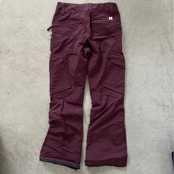 Armada women’s Ski Pants - Burgundy NWOT - Picture 1 of 11